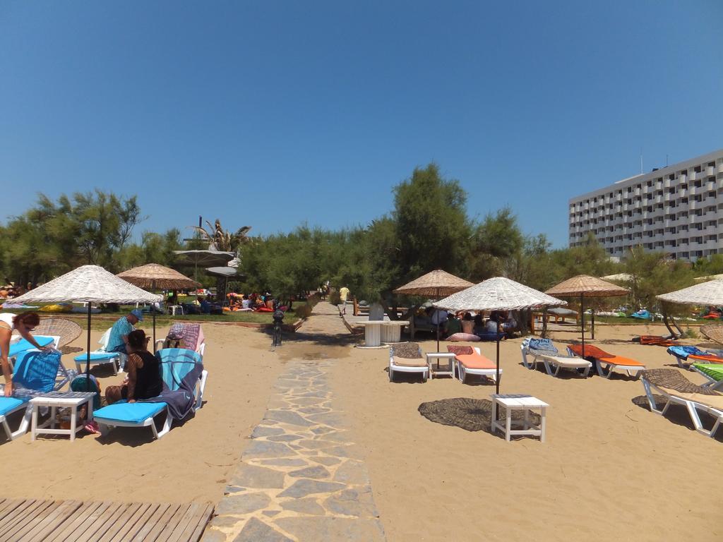 Aytas Hotel ไอวาลิค ภายนอก รูปภาพ