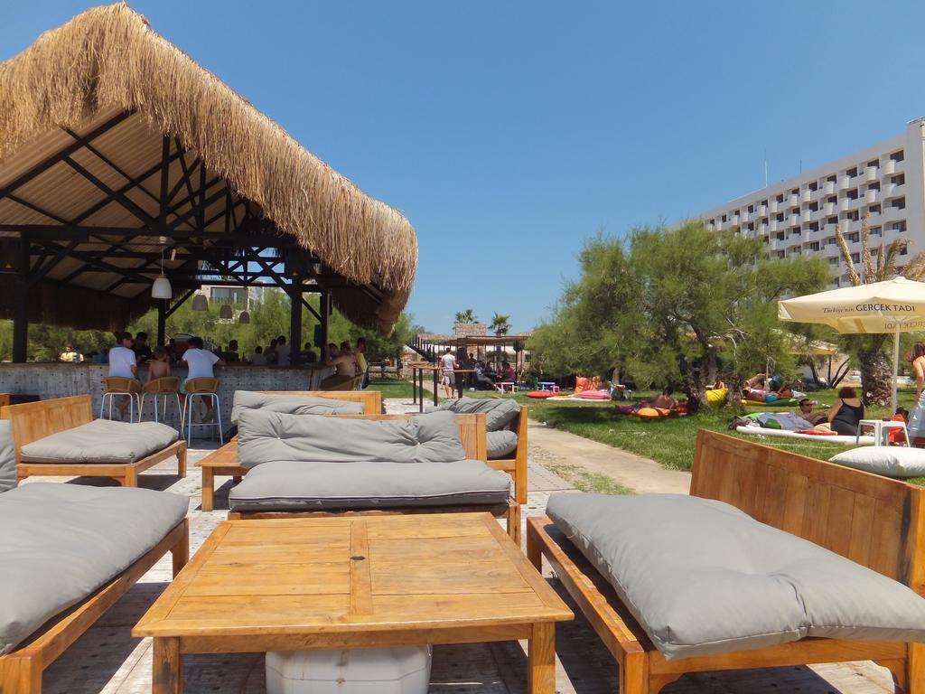 Aytas Hotel ไอวาลิค ภายนอก รูปภาพ