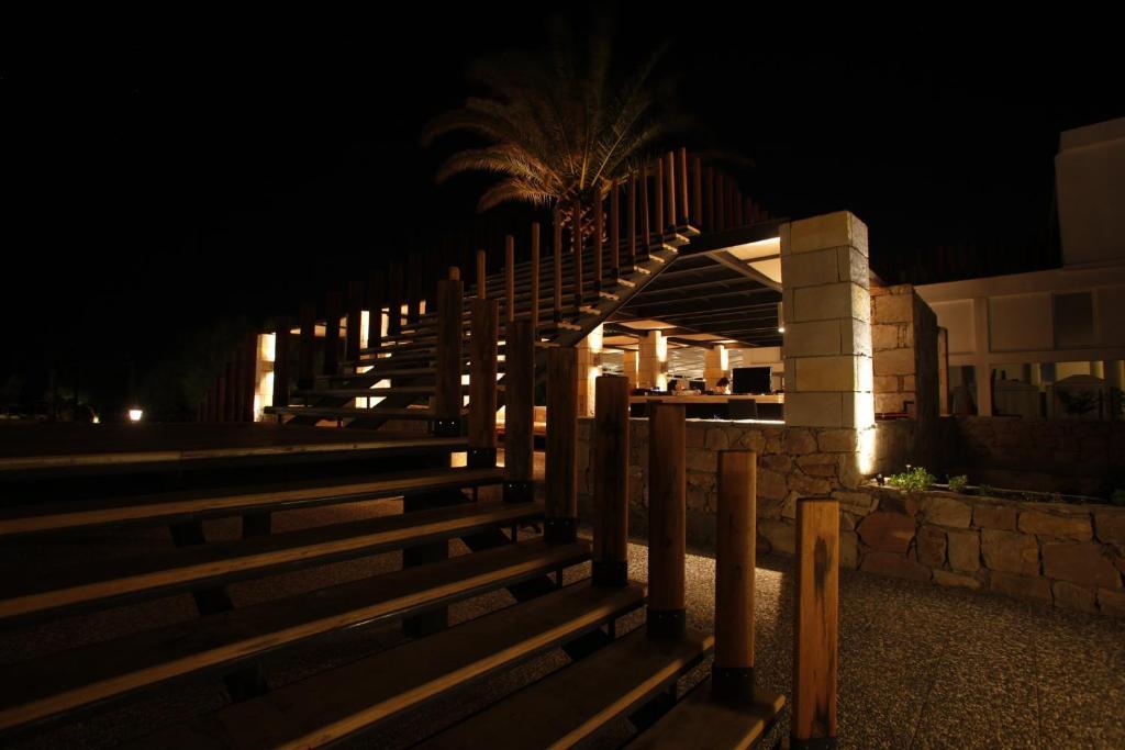 Aytas Hotel ไอวาลิค ภายนอก รูปภาพ
